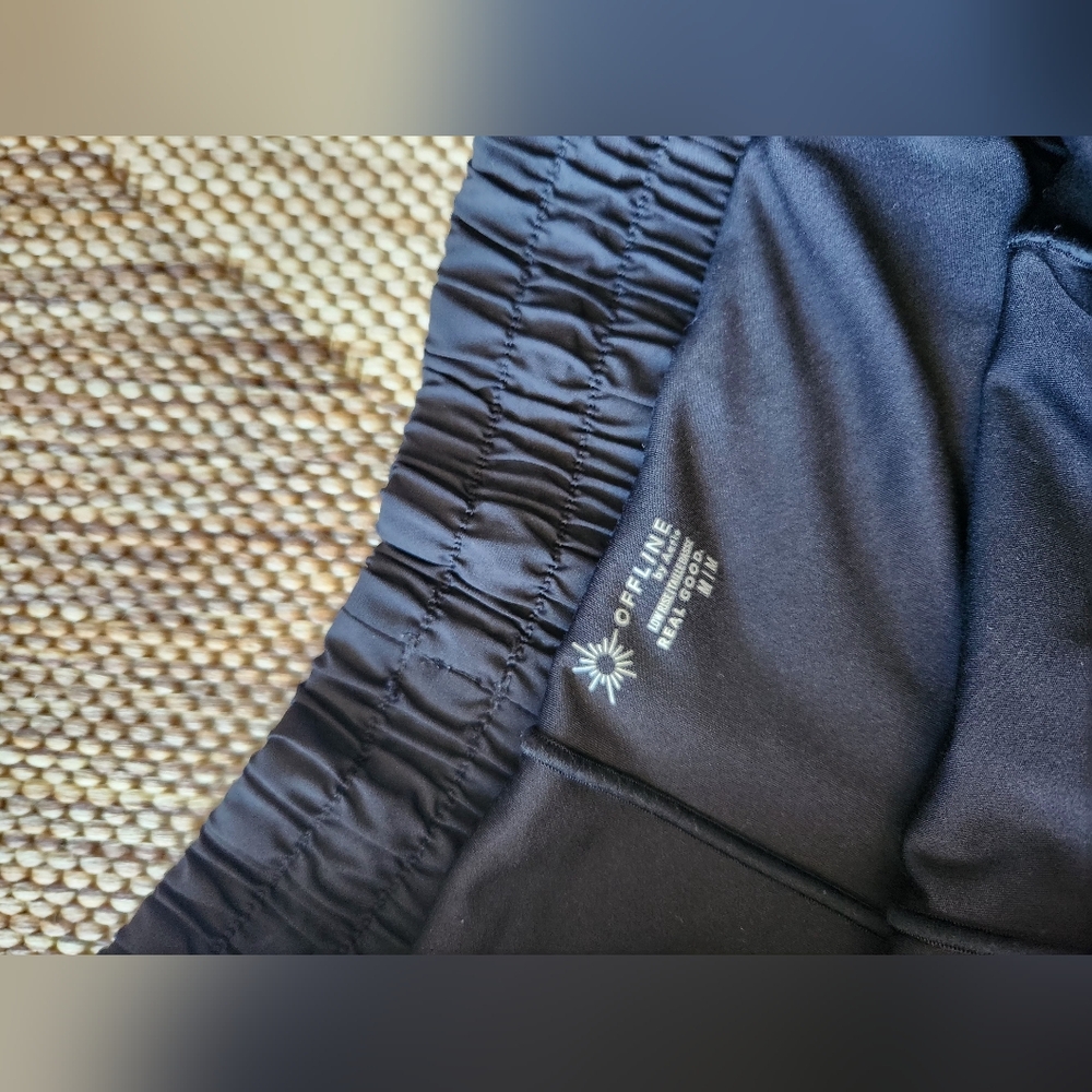 Offline Aerie Side Ruched Black Women's Shorts - Picture 2 of 3